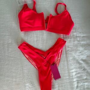 NWT ONEONE Swim Jenna Bikini Top with bottom/ Set  Size L